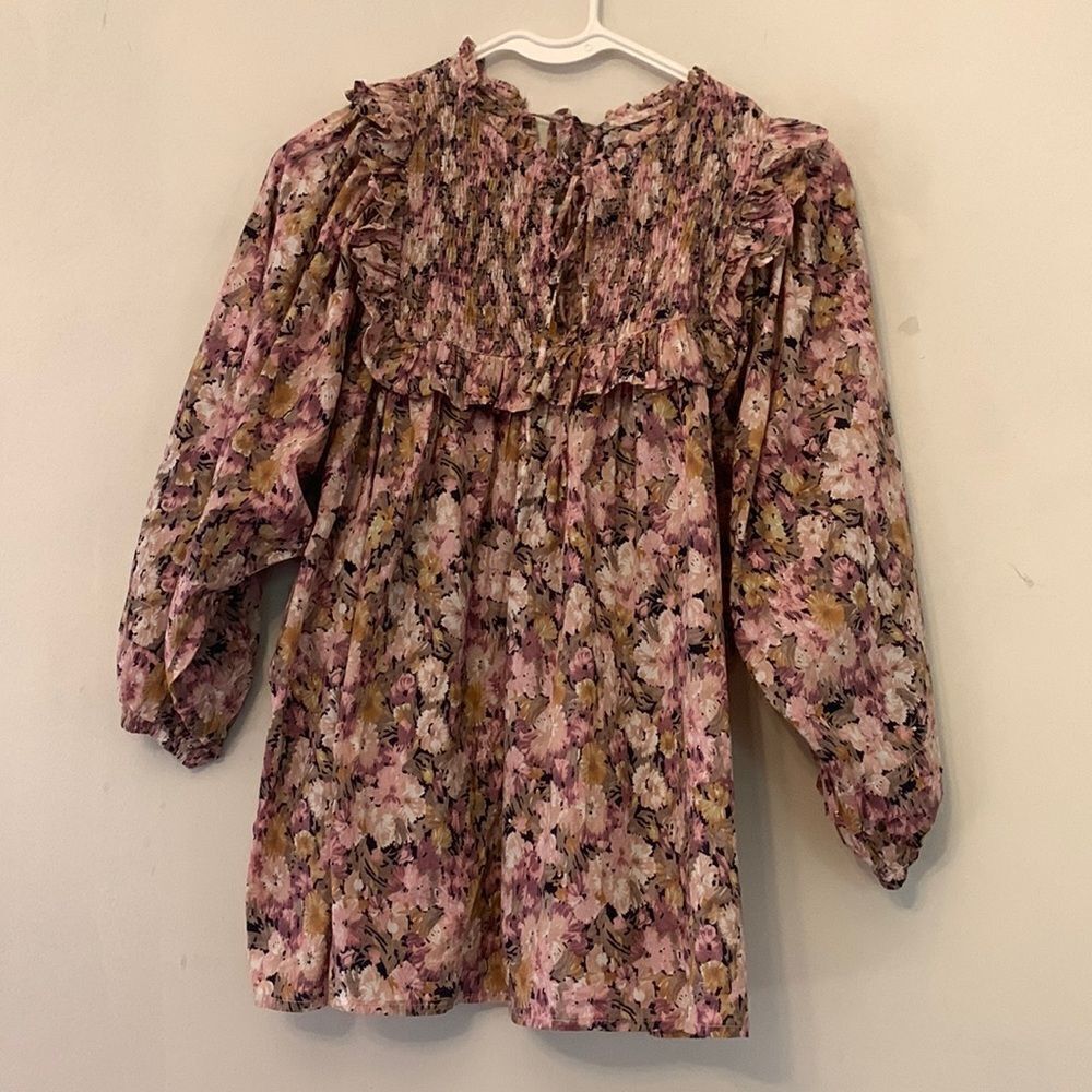 Silk & Salt floral ruffled blouse Size S Long sleeves